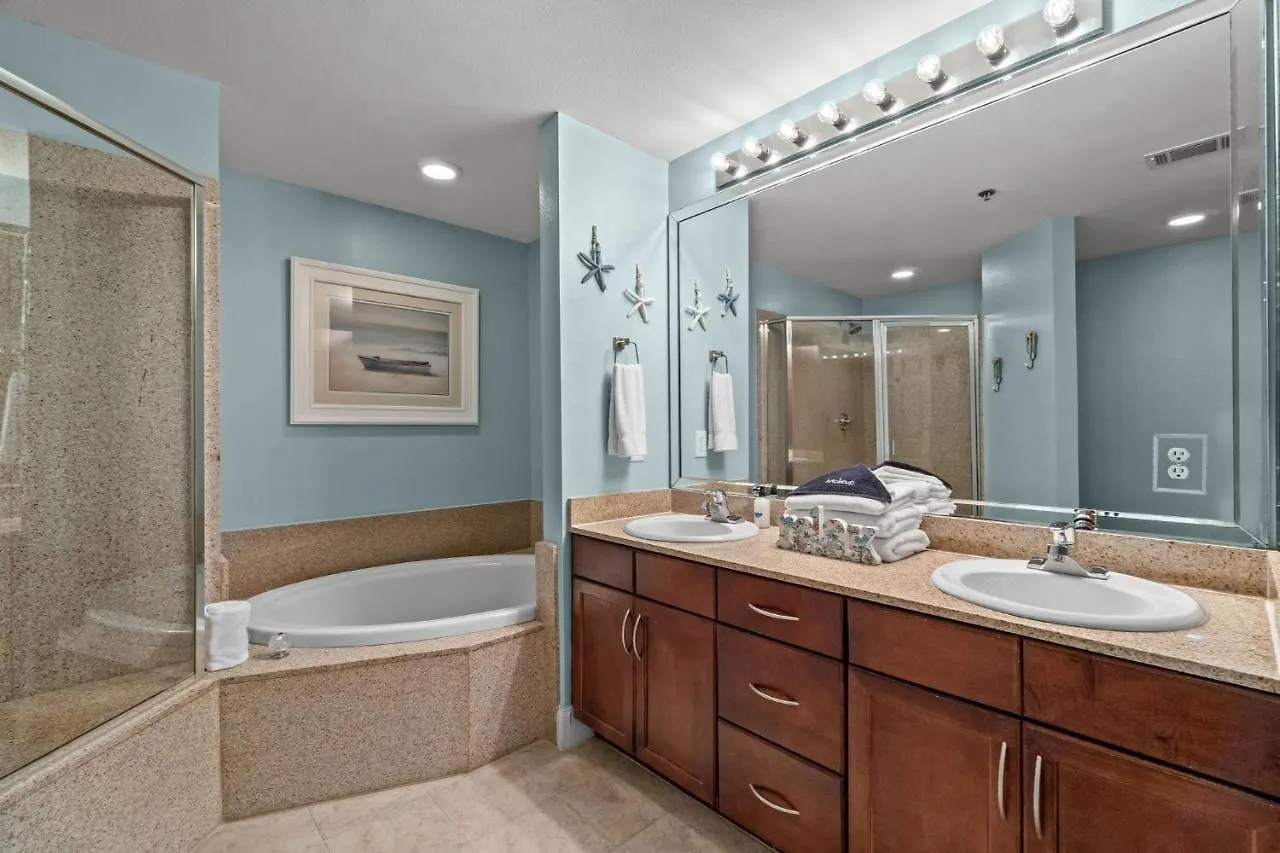 Holiday home Deja Blue At Laketown Wharf #1831 By Nautical Properties Panama City Beach United States